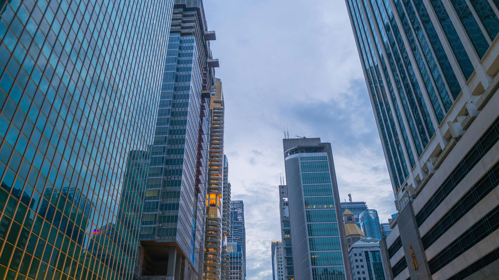 pexels-virginiachien-2b